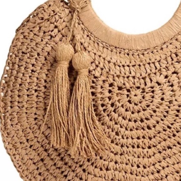 Bohemian raffia hippie tassel bag - Picture 2 of 5